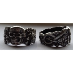 HUNTER OF PARTISANS TOTENKOPF RING